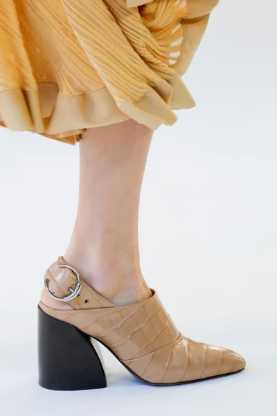 Look 97